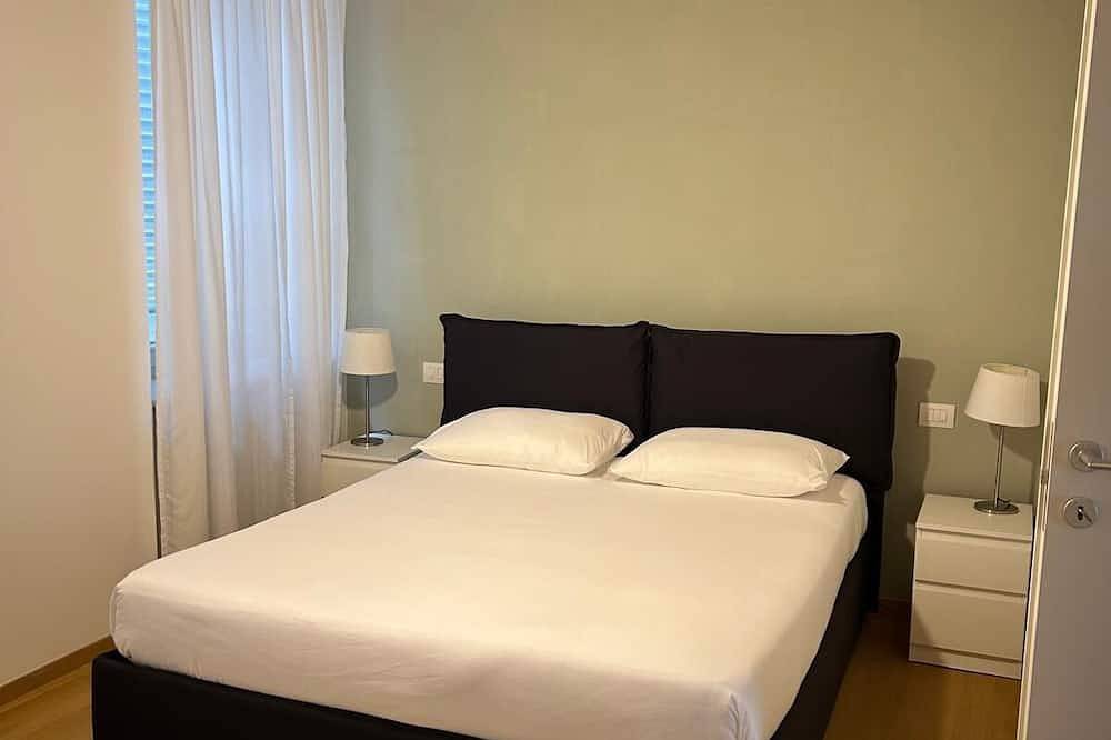 Ganze Wohnung, Delightful apartment in the historic center of one of the most beautiful villages in Italy. in Lovere, Iseosee