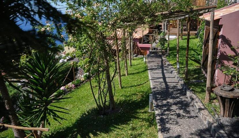 Gîte pour 6 personnes, avec jardin ainsi que vue et piscine, adapté aux familles dans Campanário - 4