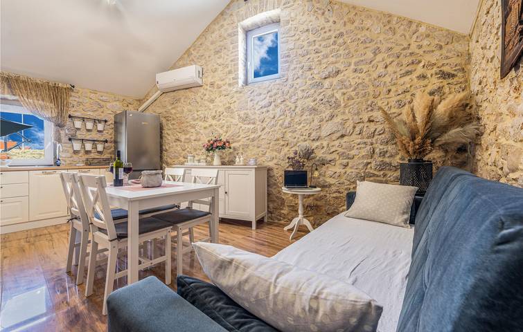 Ferienhaus für 4 Personen, mit Terrasse und Garten in Nin - 4