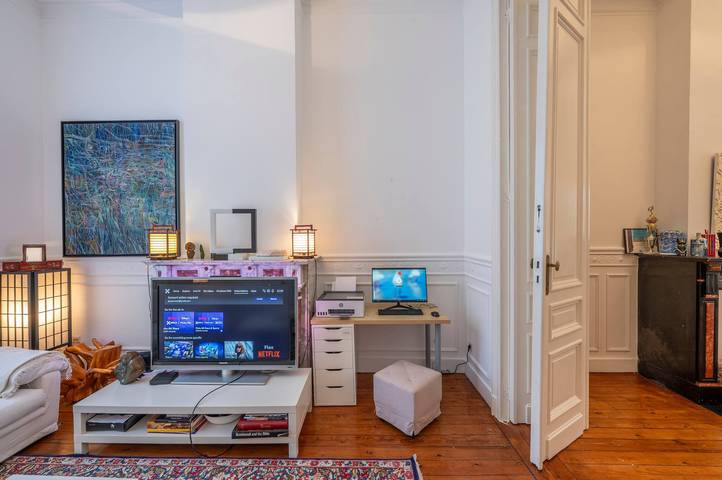 Euro Edens Cosy Historic Home in Brussels Jacuzzi, Garden, Central Location in Ixelles - Elsene, Flanders