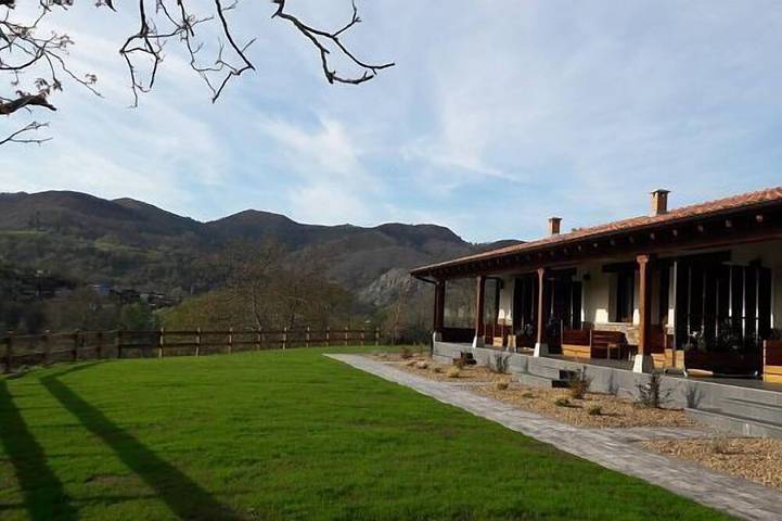 Gîte pour 2 personnes, avec Balcon et Jardin