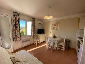 Appartement De Vacances pour 5 Personnes dans Roquebrune-sur-Argens, Région de Draguignan, Photo 4