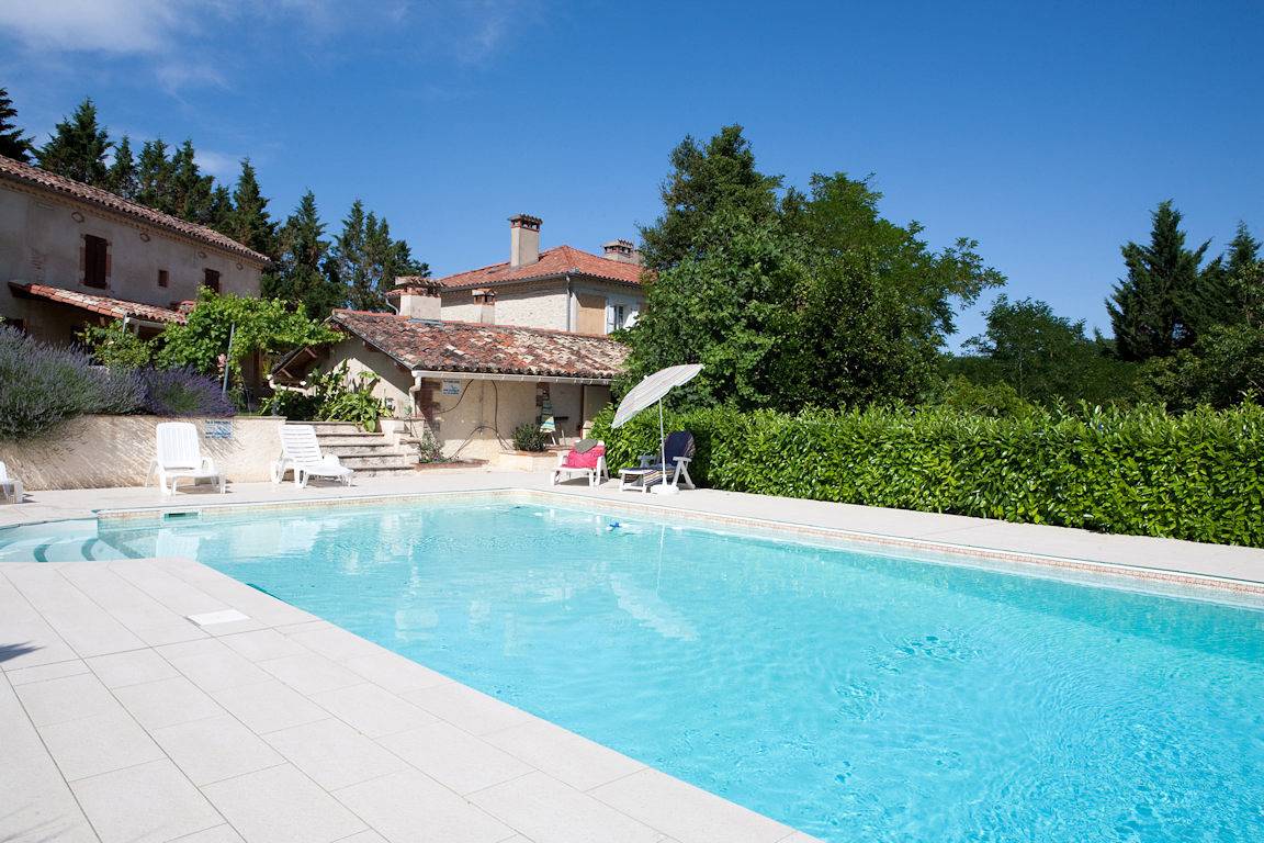 Gîte l'Atelier de plain-pied, à la campagne près d'Albi in Cadalen, Région d'Albi