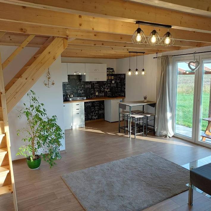 Ferienhaus für 6 Personen, mit Terrasse und Garten