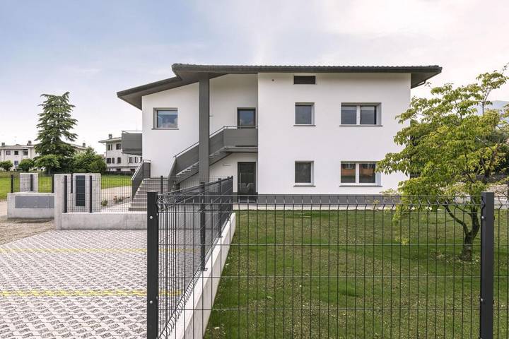 Gîte pour 2 personnes, avec jardin et vue, animaux acceptés à Maniago - 2