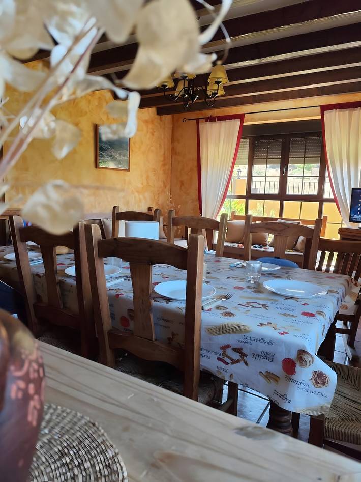 Casa Pico Zapatero: Bergblick, private Terrasse & WLAN in der Sierra de Ávila in Sotalbo, Ávila und Umgebung