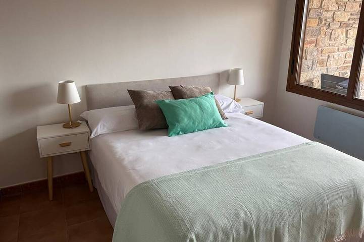 Ganze Wohnung, Apartment in Berzosa del Lozoya with beautiful views in Berzosa del Lozoya, Madrid Province