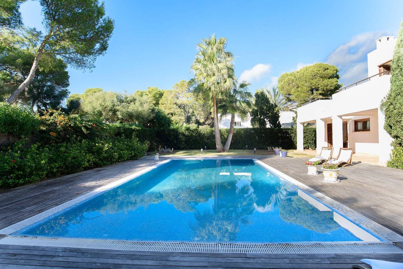 Villa with pool just 250 metres from Cala Gran beach in Cala d'Or, Santanyí