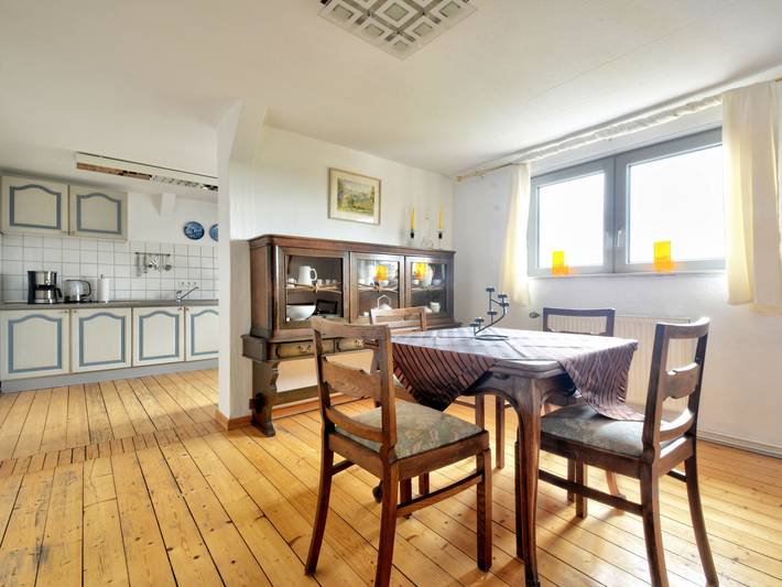 Ferienwohnung für 4 Personen, mit Balkon und Terrasse sowie Garten in Schieder-Schwalenberg - 2