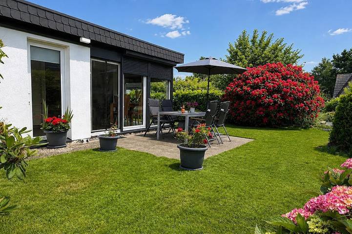 Bungalow für 4 Personen, mit Garten
