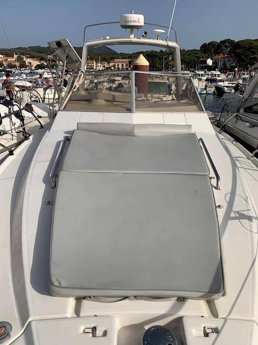 Gîte pour 4 personnes, avec vue et terrasse dans Le Brusc - 4