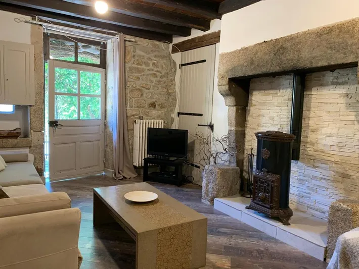 Maison de campagne pour 7 personnes, avec piscine ainsi que vue et jardin - 1
