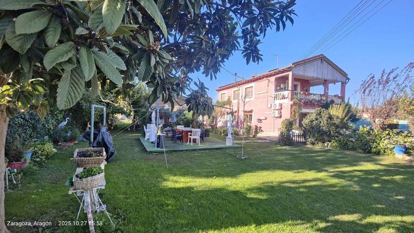 Casa de vacaciones para 5 personas, con terraza y vistas, Se admiten mascotas en Zaragoza