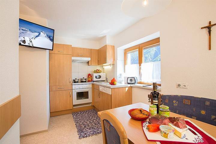 Ferienwohnung für 4 Personen, mit Balkon und Terrasse im Ötztal - 4