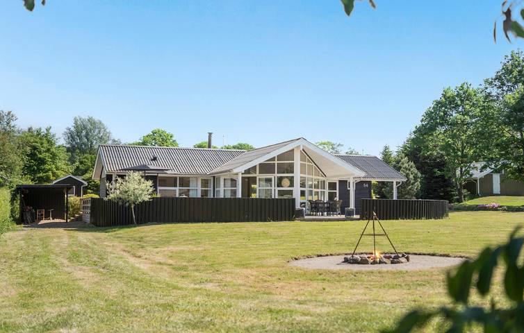 Ferienhaus für 6 Personen, mit Garten und Terrasse sowie Whirlpool in Hvalpsund - 2