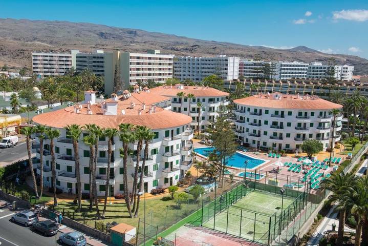 Gîte pour 2 personnes, avec piscine ainsi que terrasse et jardin à Playa del Inglés - 3