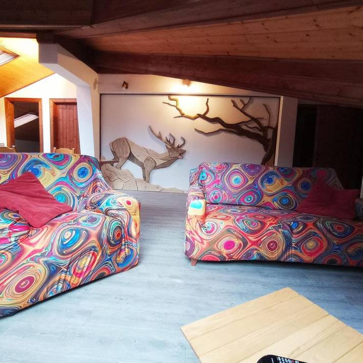 Gîte pour 6 personnes, avec vue et jardin à Daone