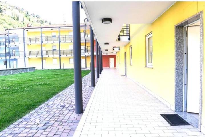 Gîte pour 4 personnes, avec piscine ainsi que vue et jardin, animaux acceptés à Torbole - 4