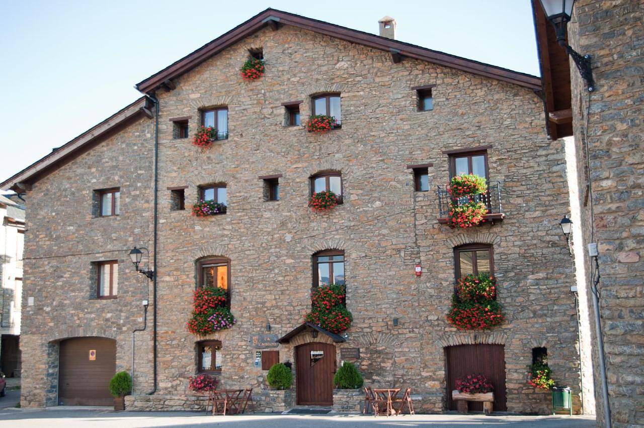 Double Room in Pujalt (Lleida), Sort 