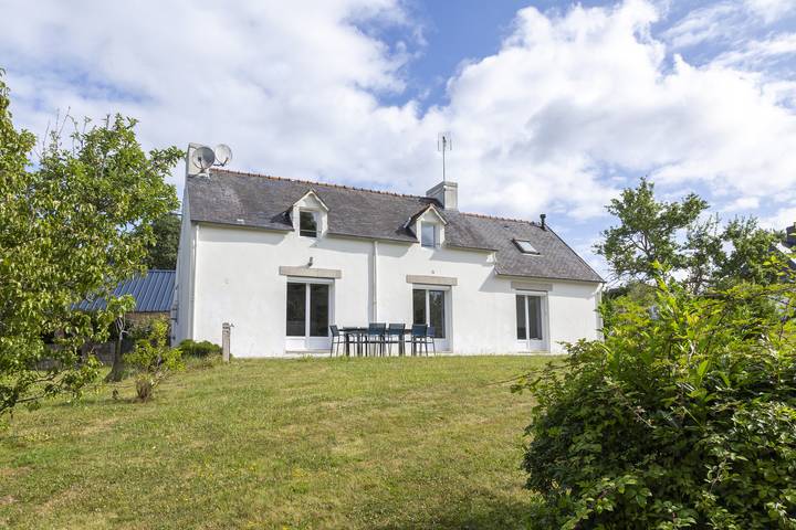 Maison de vacances pour 8 personnes, avec jardin à Gouesnach