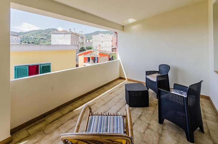 Location de vacances pour 2 personnes, avec balcon à Loceri - 3