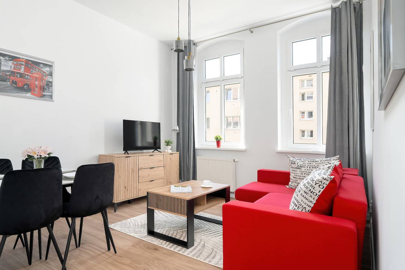 Entire apartment, Niegolewskich 20 | Poznań | Modern Apartment | Smarttv | Mtp Poznań | Pet Friendly in Łazarz, Poznan