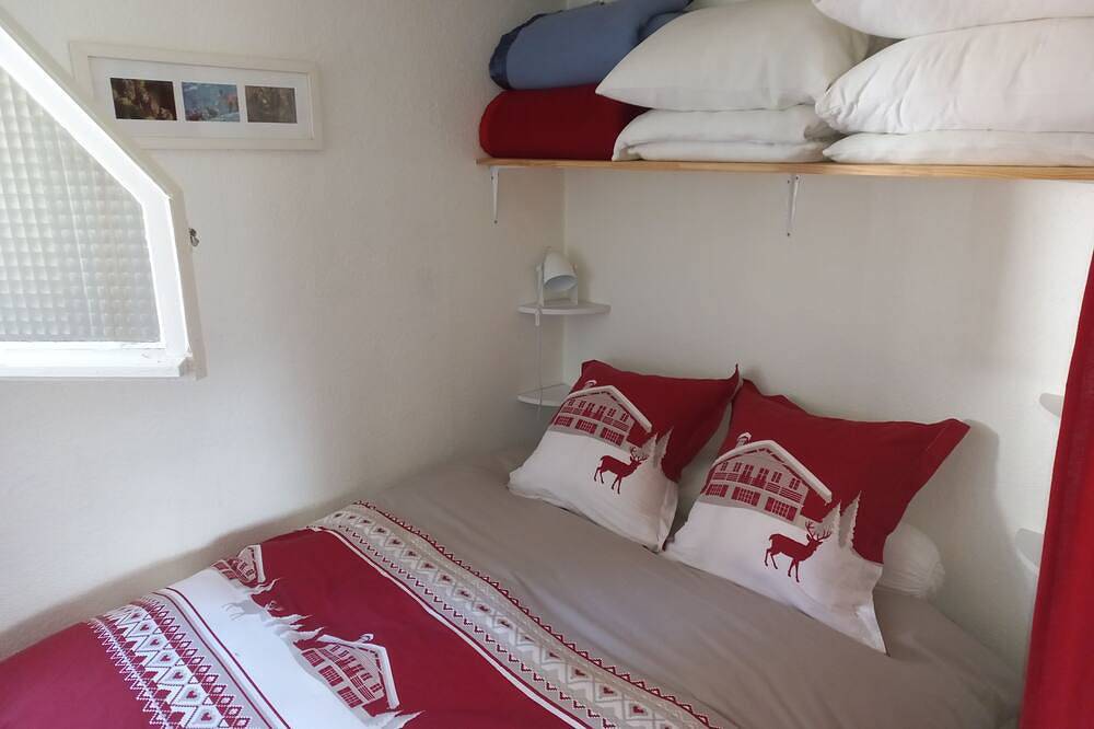 Charmant chalet Guzet avec cheminée, option draps, Les 4 Chouettes in Guzet-Neige, Ustou