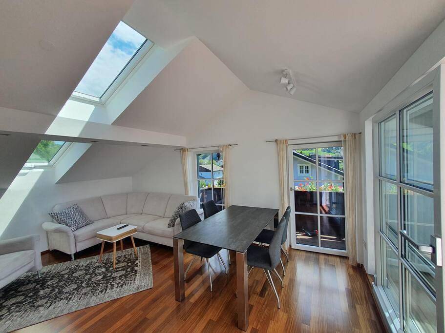 Ganze Wohnung, Two-Bedroom Apartment in Gemeinde Mattsee, Bezirk Salzburg-Umgebung