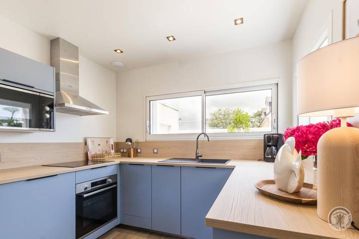 Gîte pour 2 personnes, avec jardin à Portbail - 2