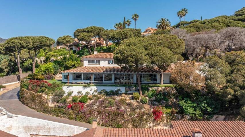 Chalet para 11 personas, con piscina además de vistas y jardín - 1