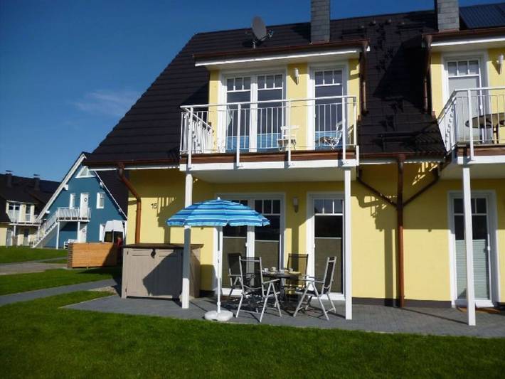 Ferienhaus für 5 Personen, mit Terrasse und Garten sowie Seeblick und Ausblick in Börgerende-Rethwisch - 2