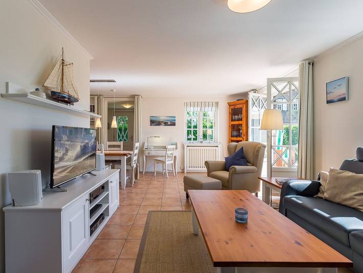 Ferienhaus für 4 Personen, mit Terrasse und Garten in Alkersum - 3