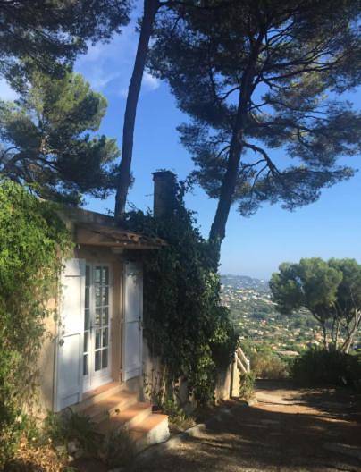 Petite maison joyau avec vue imprenable sur Canne in Mougins, Côte méditerranéenne (France)
