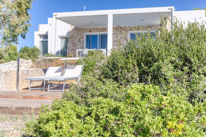 Superb villa with pool and 180° sea view in Salve, Gulf of Taranto