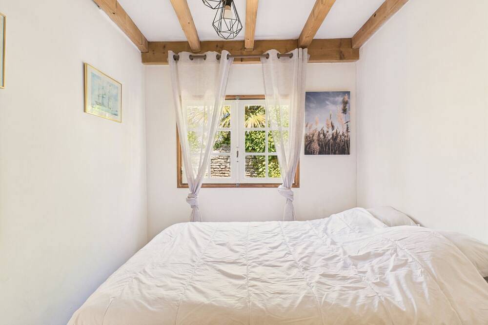800 m de la plage, jardin, maison pour 4 in Les Portes-en-Ré, Île de Ré