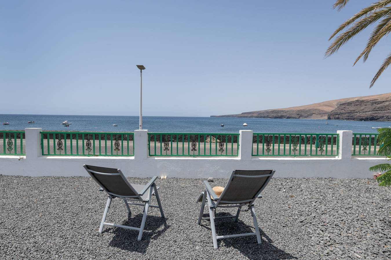 Ganze Wohnung, Urlaub 'La Casa De La Playa' mit Meerblick, Wi-Fi und Klimaanlage in Quemada Beach, Lanzarote