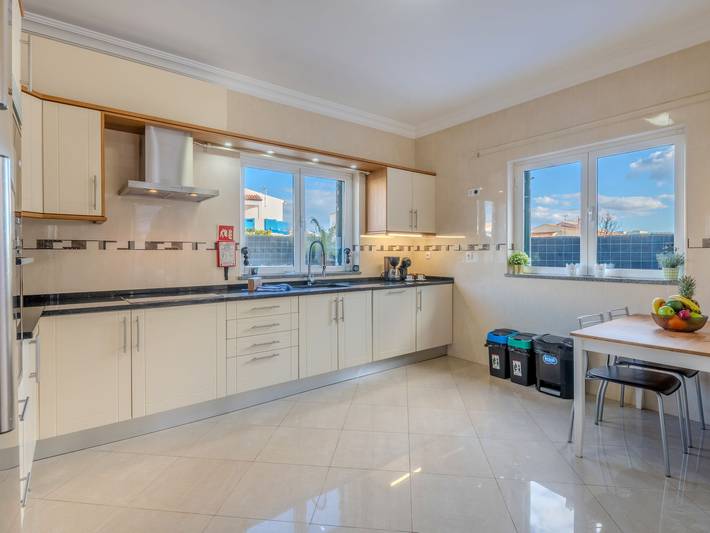 Location de vacances pour 11 personnes, avec terrasse et jardin dans Galé - 3