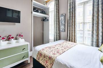 Loft for 5 Guests in Manchester, Greater Manchester, Picture 2