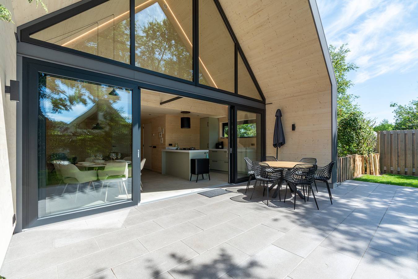 Holiday home for 6 people with terrace in Sint Maartensvlotbrug, North Sea Netherlands