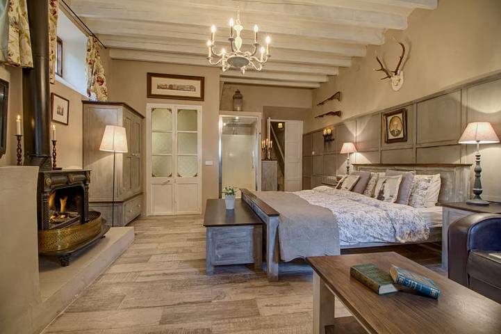Stunning, romantic 1 Bedroom Property With Terrace in Fornalutx, West Majorca