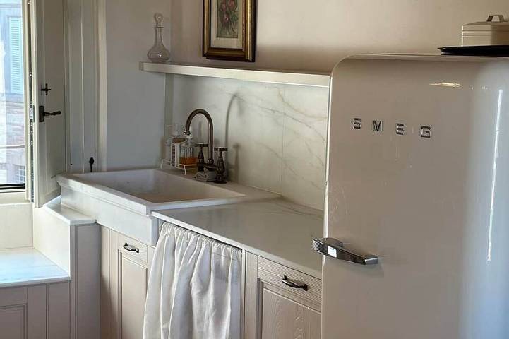 Entire apartment, Elegant Penthouse Apartment  with Panoramic Views in Todi, Perugia Province