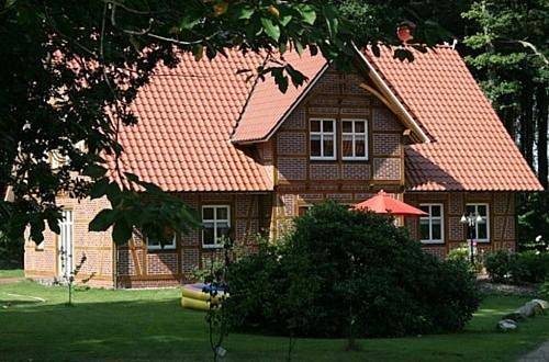 Ferienhaus für 5 Personen, mit Terrasse und Garten sowie Ausblick in Wietzendorf