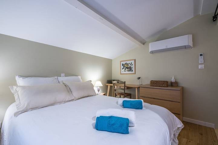 Location de vacances pour 2 personnes, avec Terrasse dans Aéroport Lyon Saint-Exupéry - 3