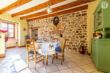 Gîte pour 5 personnes, avec jardin à Antully
