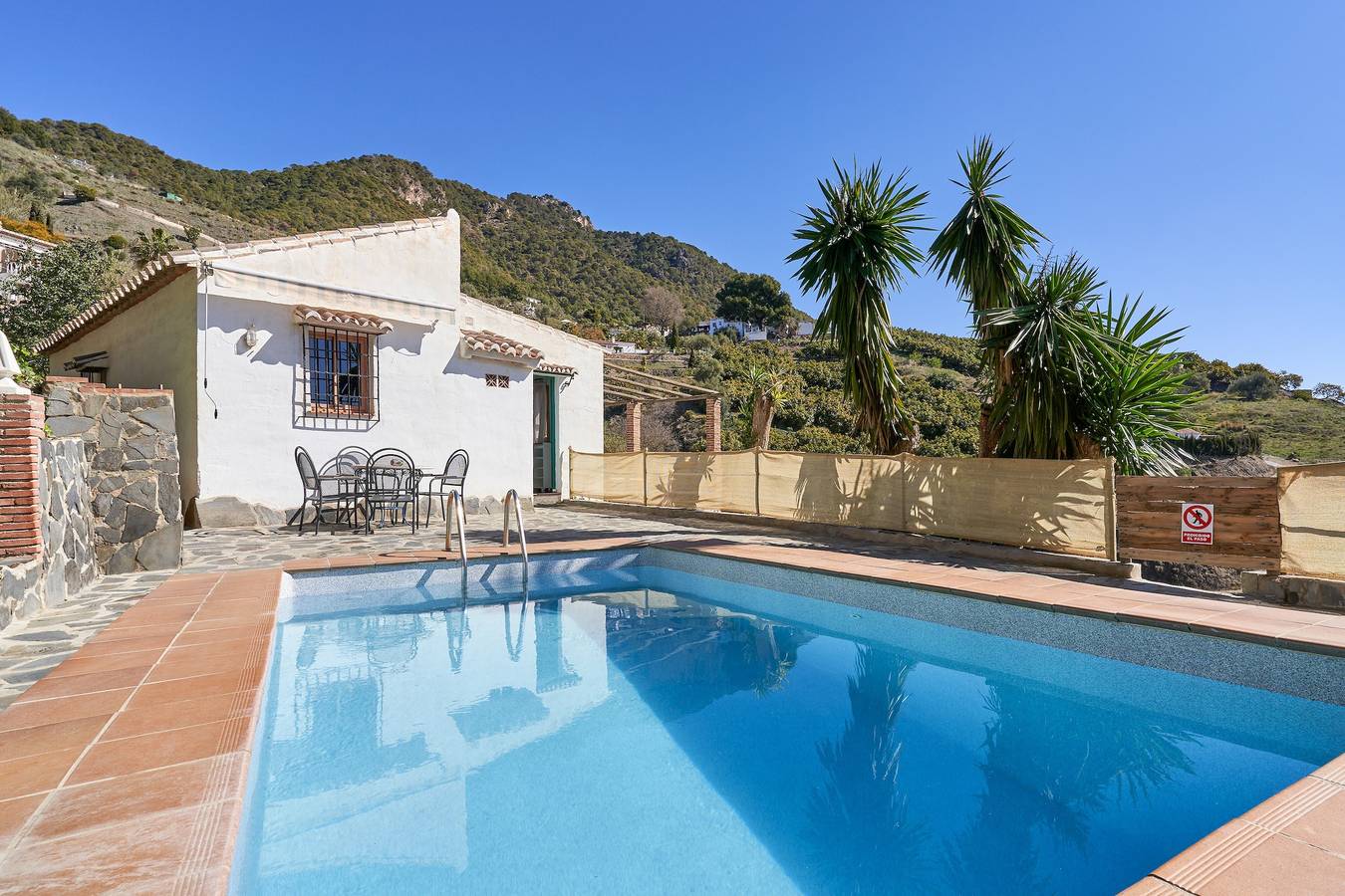 Casa de campo 'La Solana' con vistas al mar, piscina privada y Wi-Fi in Frigiliana, Costa del Sol