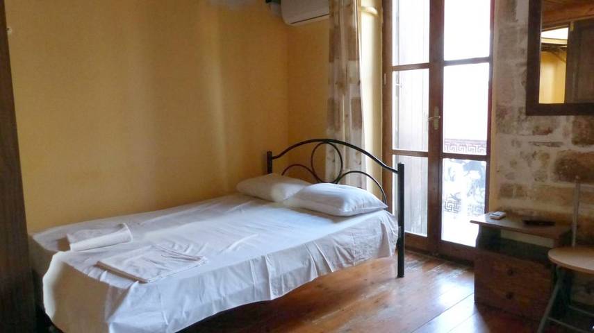 Maison d’hôte pour 3 personnes, avec terrasse à La Canée