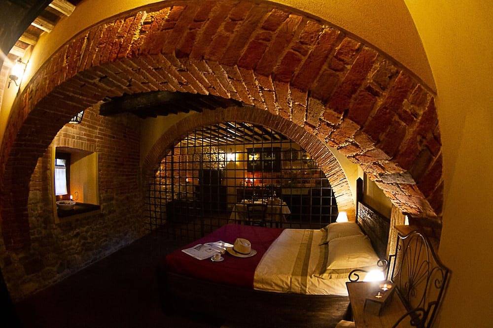 Ganze Wohnung, Apt. Il Carcere - Mittelalterliches Apartmentresort \"Brunelleschi Manor\" in Vicopisano, Pisa Provinz