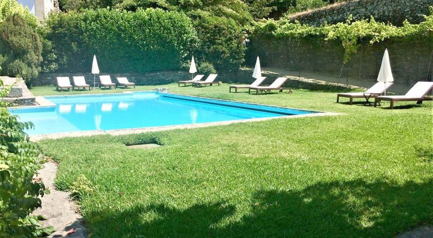 Location de vacances pour 2 personnes, avec piscine ainsi que jardin et bassin pour enfant dans Mesão Frio - 3