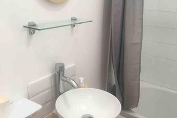 Appartement De Vacances pour 2 Personnes dans Dole, Jura, Photo 4