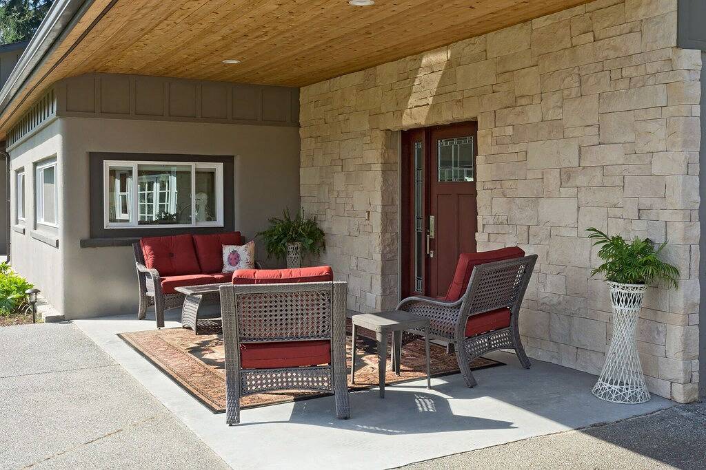 Park Place ist ein sauberes und komfortables Haus mit eigenem Weg zum Strand in Clallam County